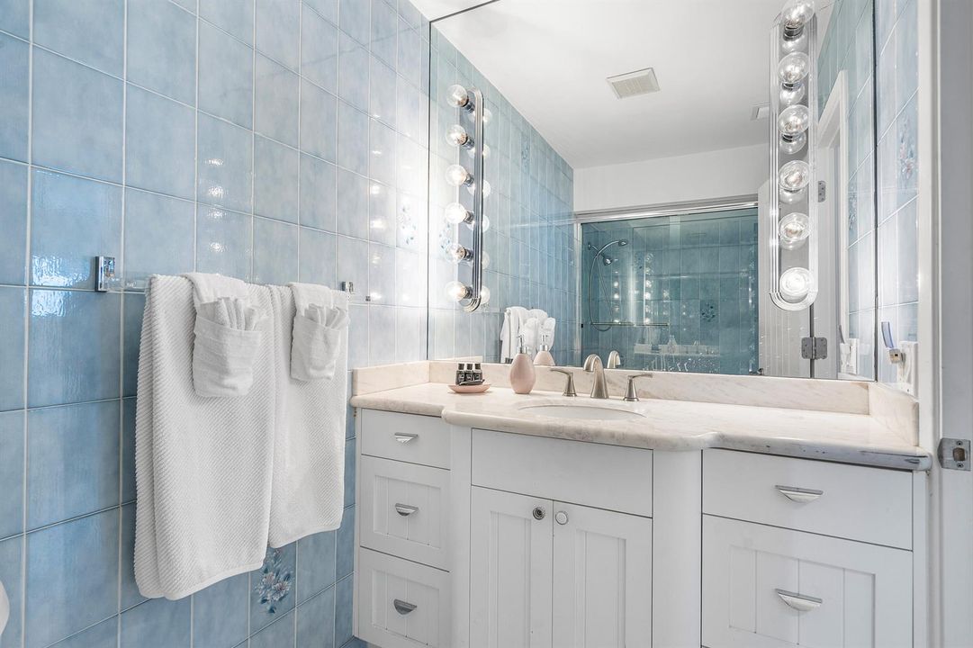 081-1906BayDrive-PompanoBeach-FL-33062-F