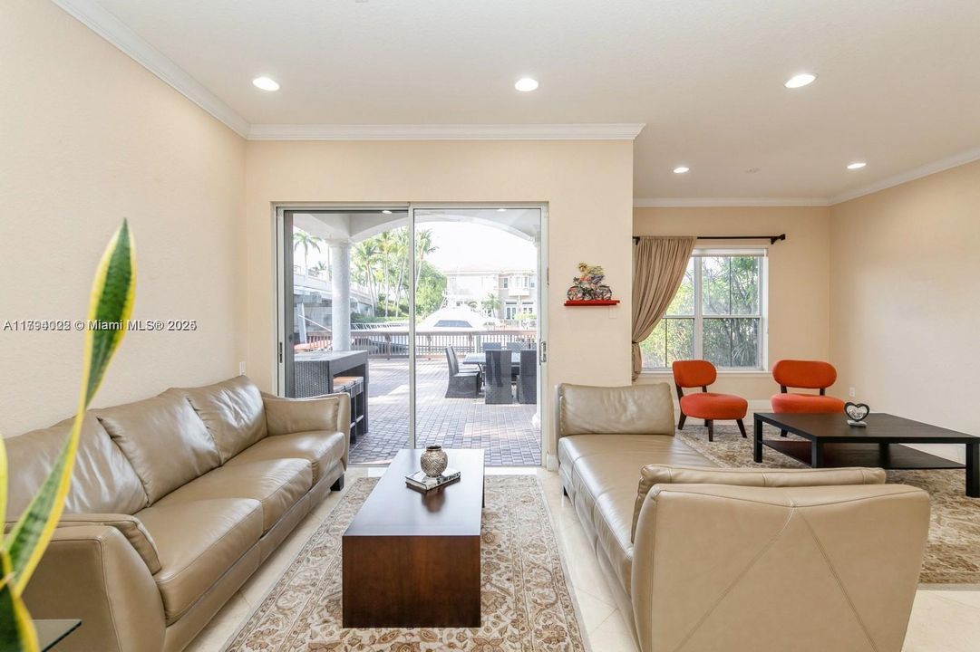 待售: $1,795,000 (3 贝兹, 3 浴室, 2859 平方英尺)