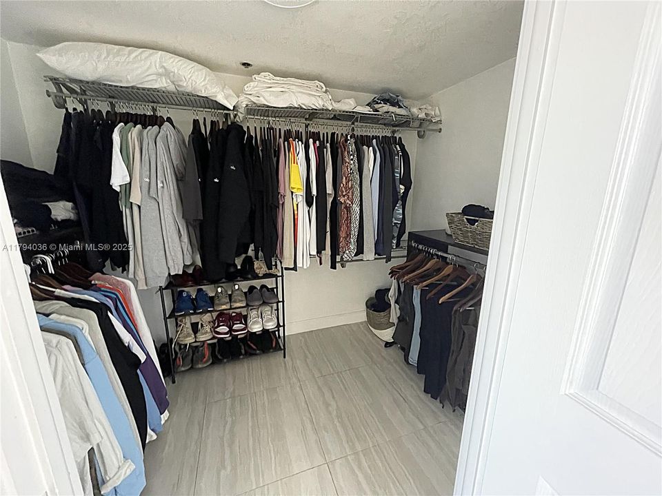 Recently Sold: $530,000 (2 beds, 2 baths, 1507 Square Feet)