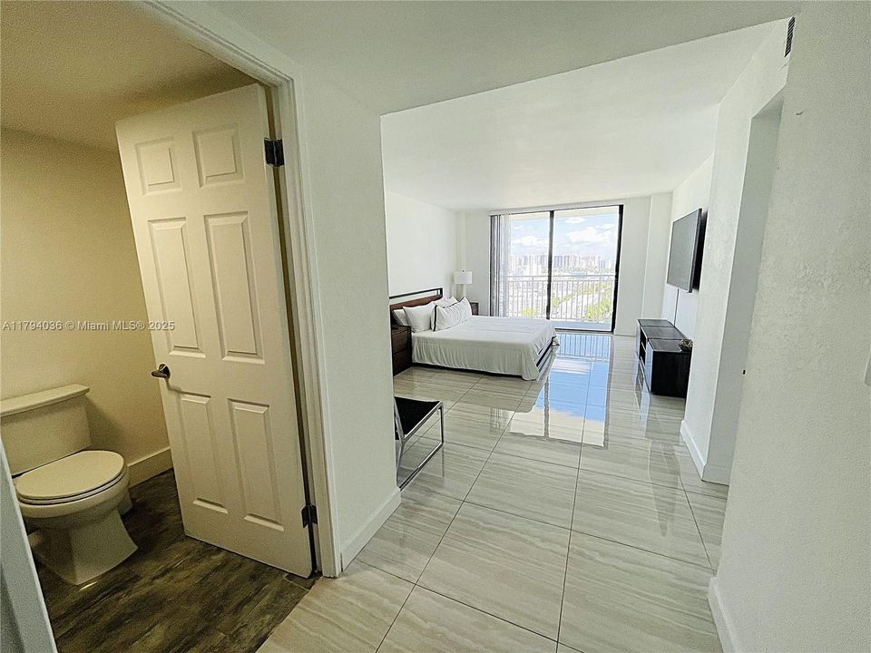 Recently Sold: $530,000 (2 beds, 2 baths, 1507 Square Feet)
