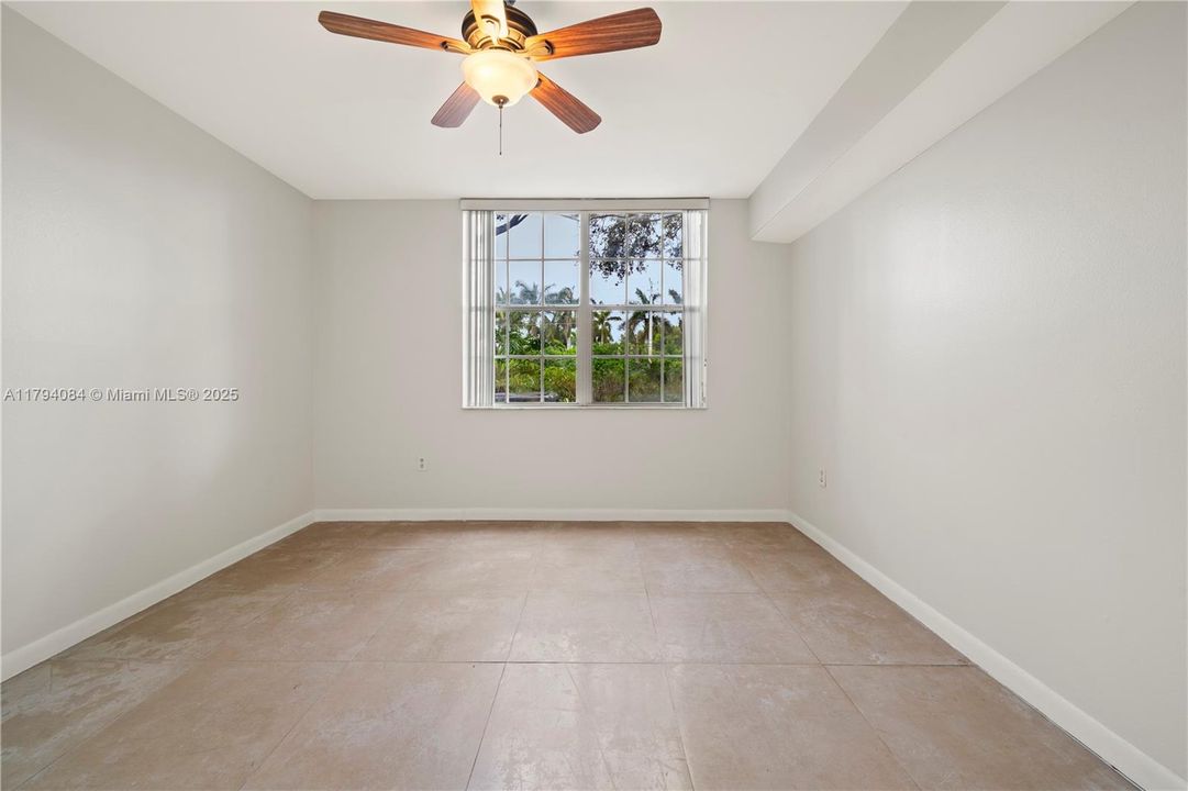 Недавно арендовано: $2,350 (2 спален, 2 ванн, 1035 Квадратных фут)