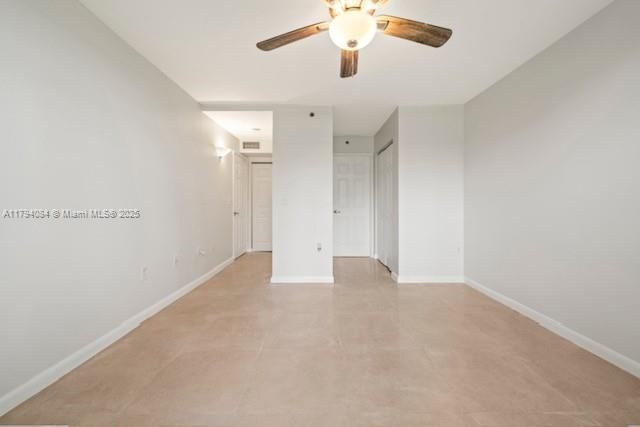 Недавно арендовано: $2,350 (2 спален, 2 ванн, 1035 Квадратных фут)