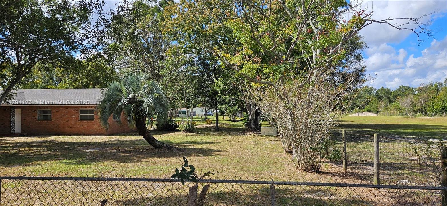 For Sale: $1,200,000 (7 beds, 4 baths, 0 Square Feet)