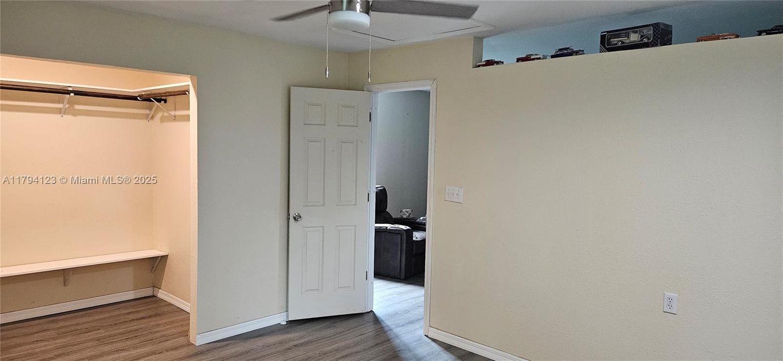 For Sale: $1,200,000 (7 beds, 4 baths, 0 Square Feet)