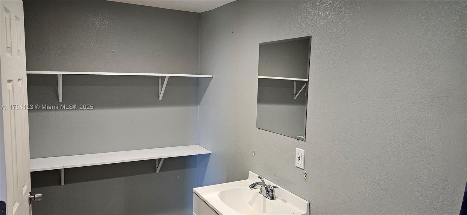 For Sale: $1,200,000 (7 beds, 4 baths, 0 Square Feet)