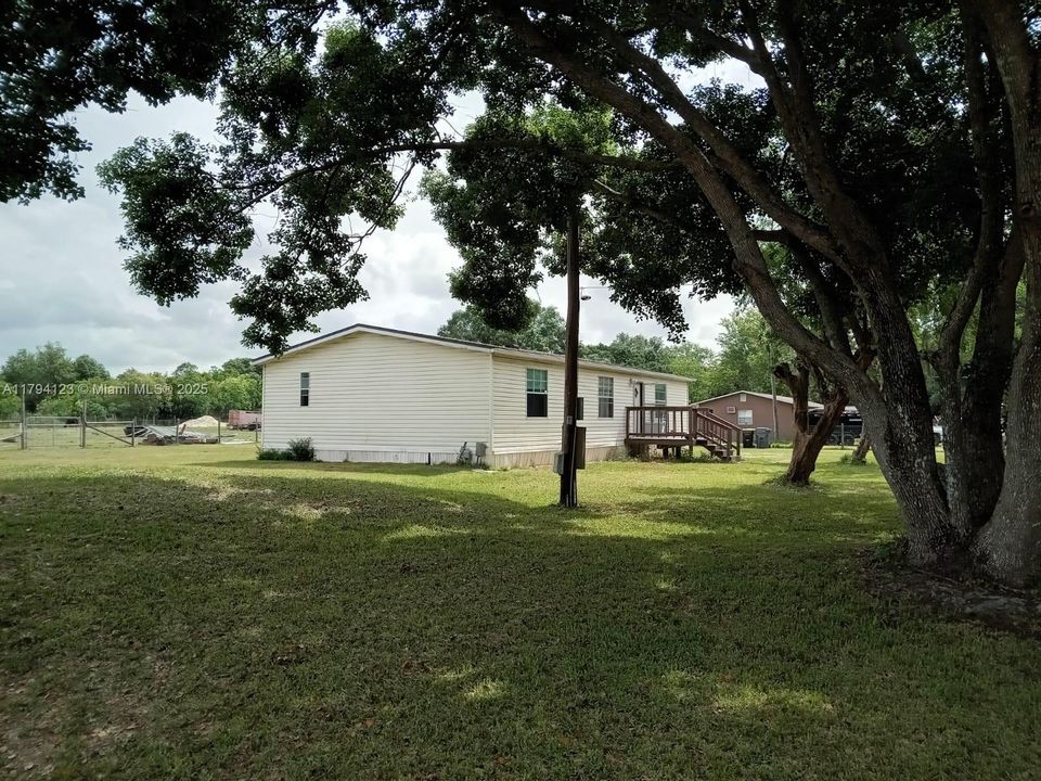 For Sale: $1,200,000 (7 beds, 4 baths, 0 Square Feet)