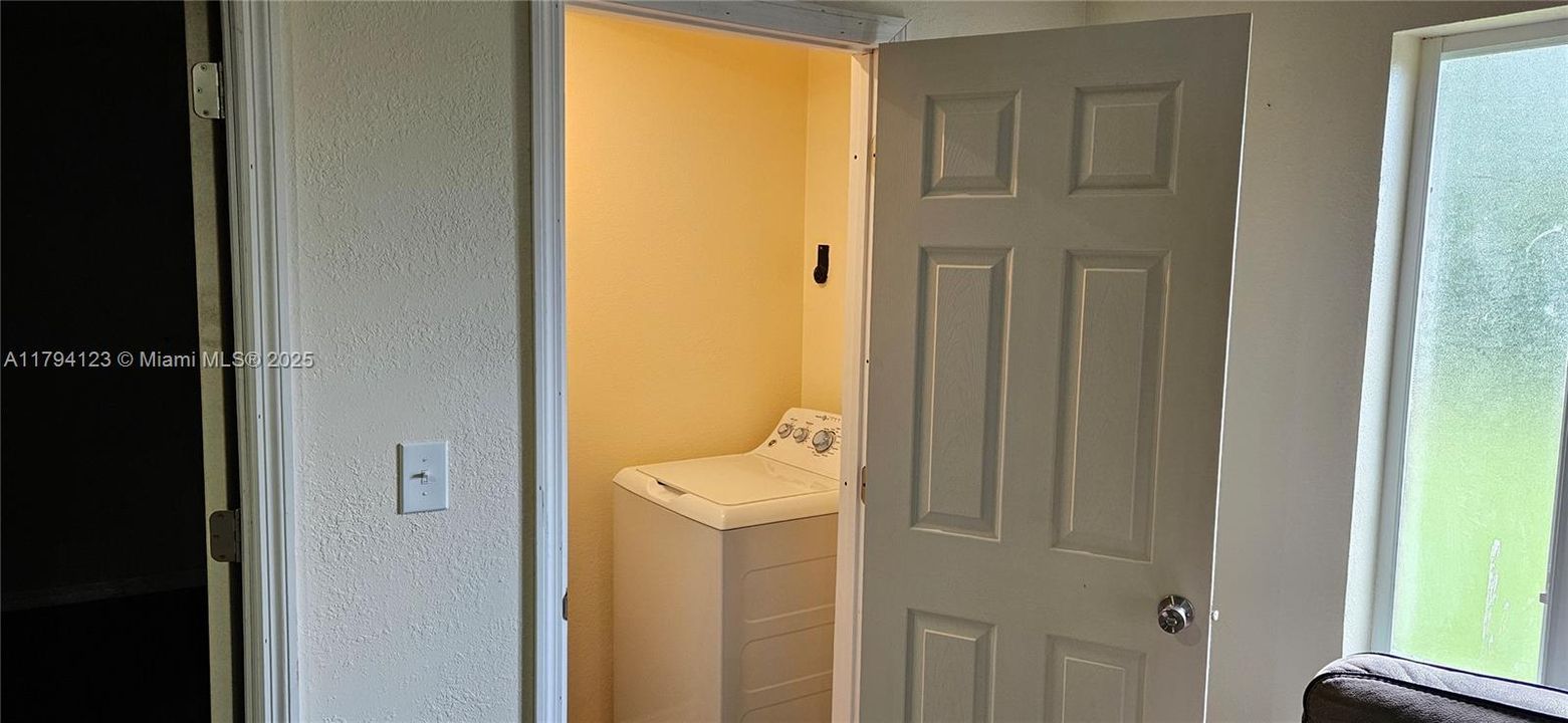 For Sale: $1,200,000 (7 beds, 4 baths, 0 Square Feet)