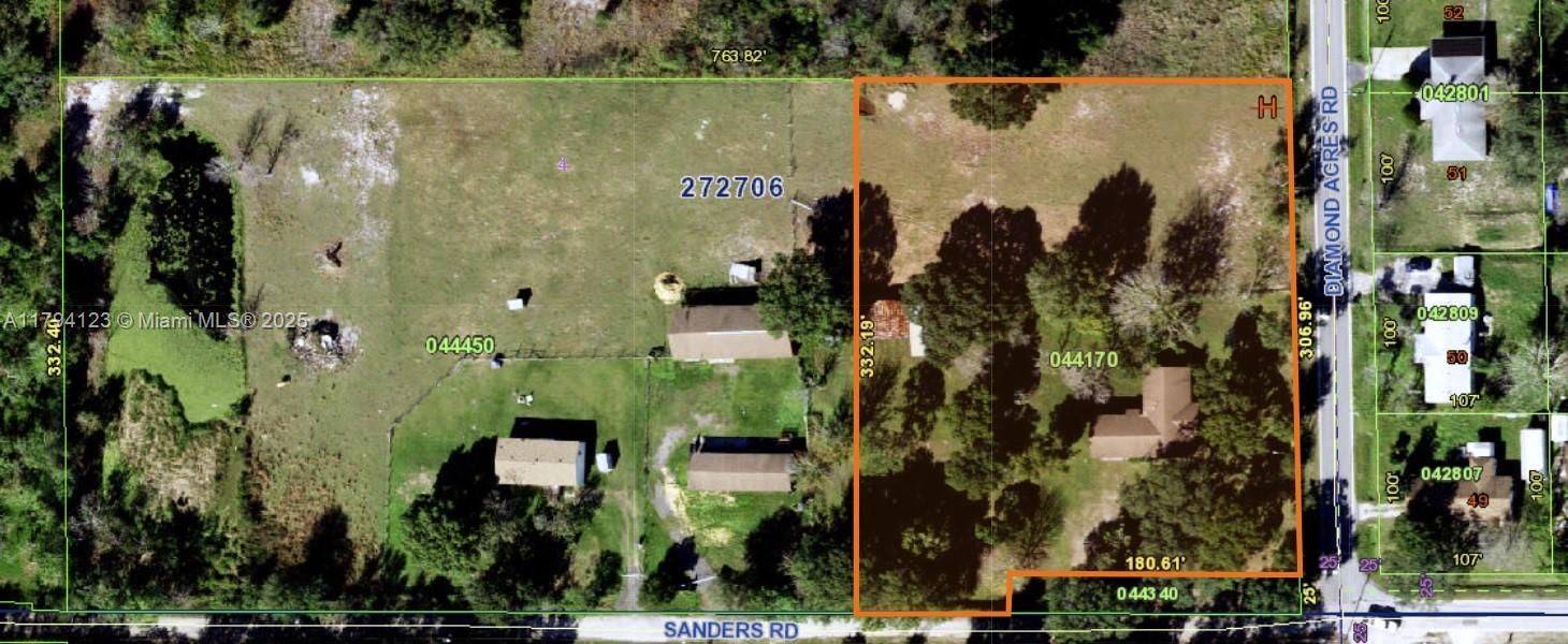 For Sale: $1,200,000 (7 beds, 4 baths, 0 Square Feet)