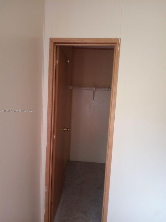 For Sale: $1,200,000 (7 beds, 4 baths, 0 Square Feet)