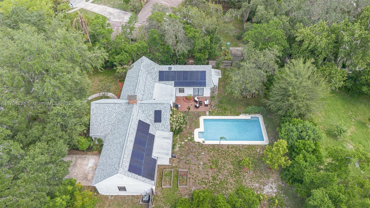 Vendido Recientemente: $528,500 (3 camas, 2 baños, 2163 Pies cuadrados)