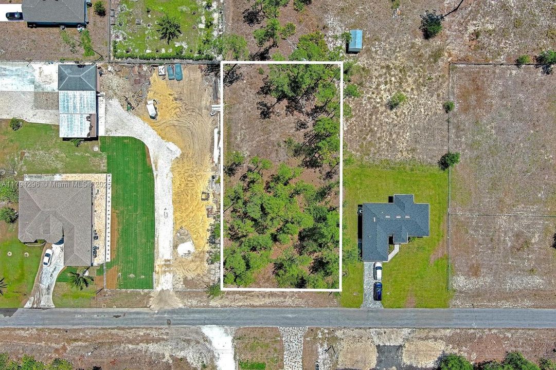 Recently Sold: $32,000 (0.50 acres)