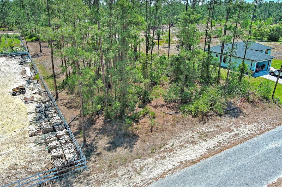 Recently Sold: $32,000 (0.50 acres)