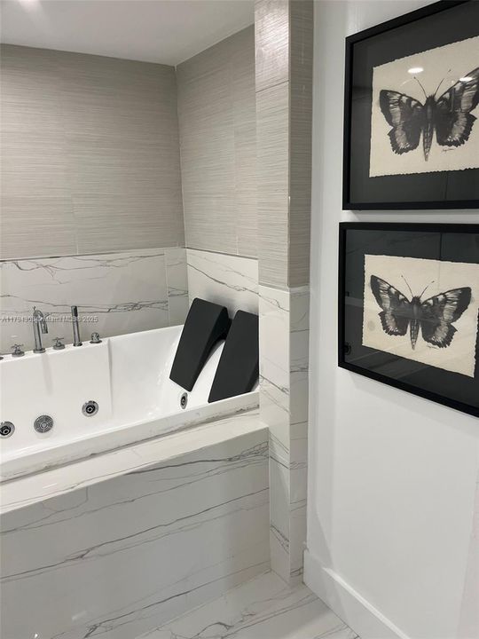 En Venta: $1,600,000 (2 camas, 2 baños, 1180 Pies cuadrados)