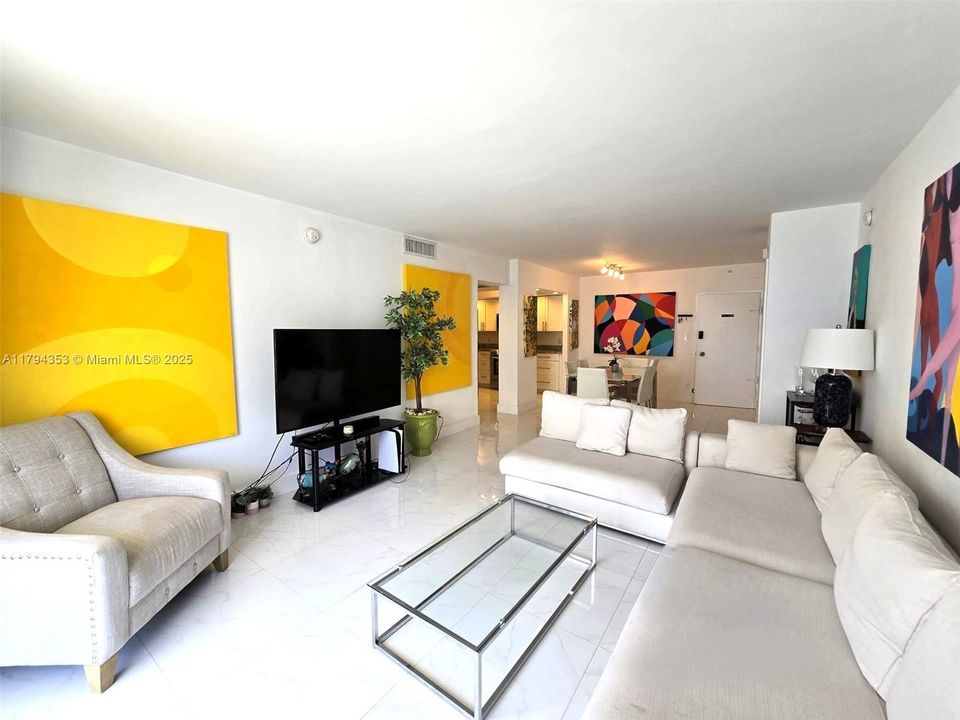 En Venta: $520,000 (2 camas, 2 baños, 1190 Pies cuadrados)