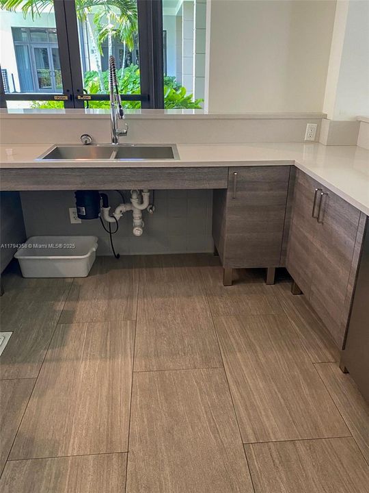 En Venta: $549,995 (3 camas, 2 baños, 1124 Pies cuadrados)