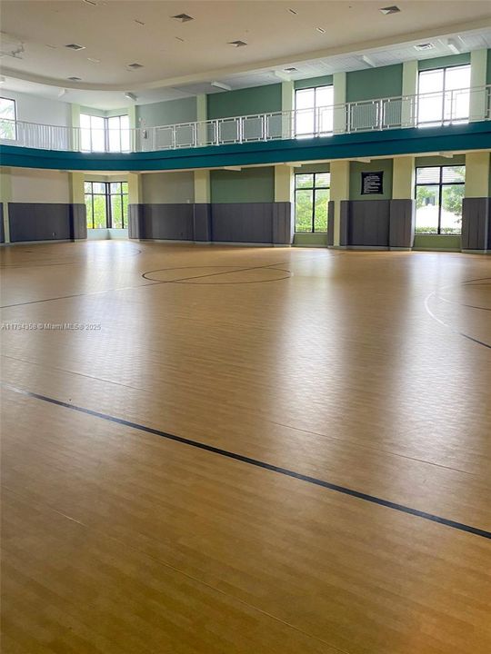 En Venta: $549,995 (3 camas, 2 baños, 1124 Pies cuadrados)