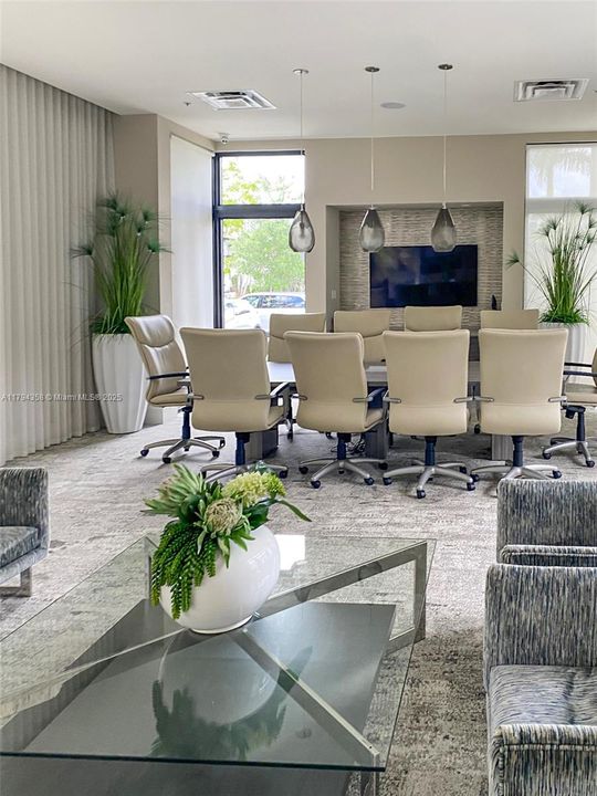 En Venta: $549,995 (3 camas, 2 baños, 1124 Pies cuadrados)