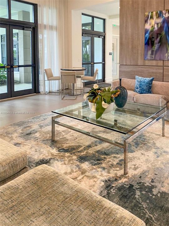 En Venta: $549,995 (3 camas, 2 baños, 1124 Pies cuadrados)