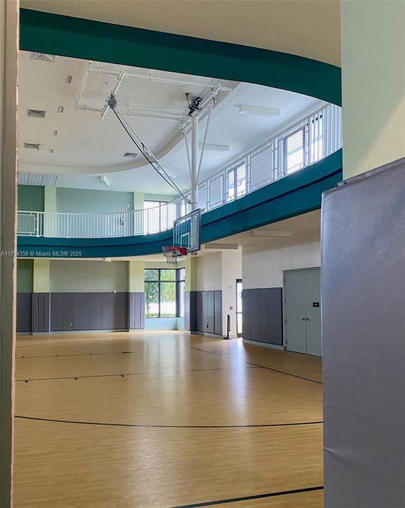 En Venta: $549,995 (3 camas, 2 baños, 1124 Pies cuadrados)