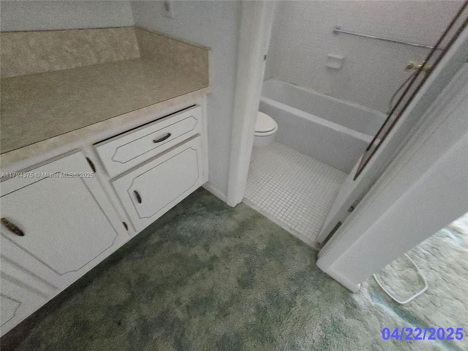Vendido Recientemente: $105,000 (1 camas, 1 baños, 966 Pies cuadrados)