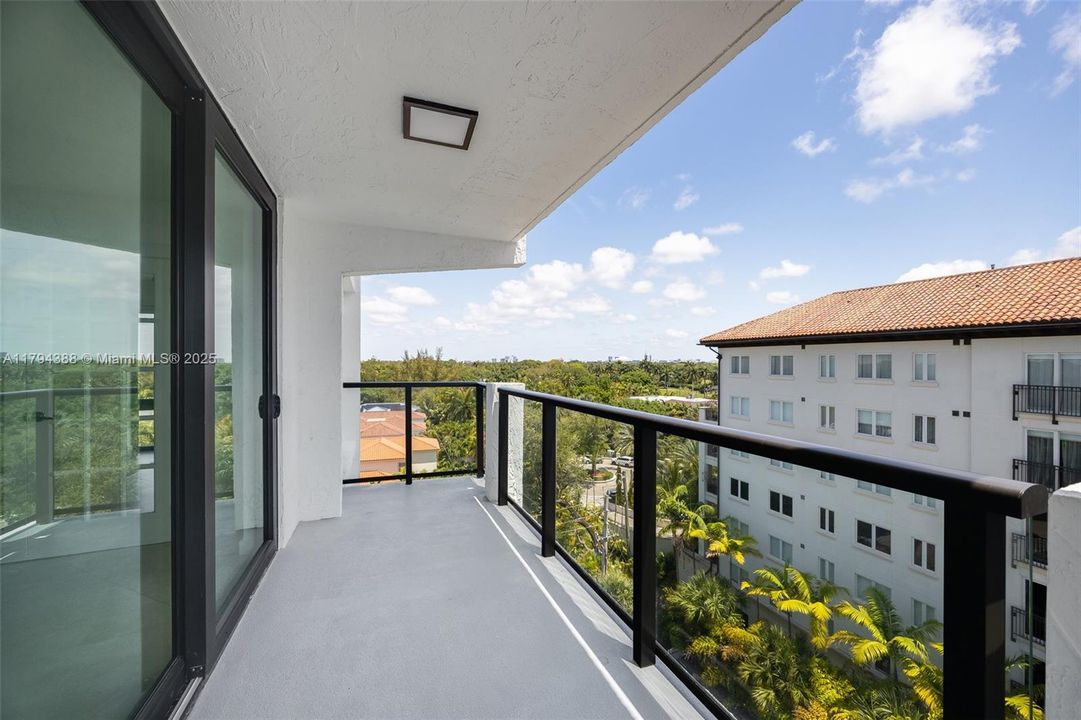 En Venta: $849,000 (1 camas, 2 baños, 1025 Pies cuadrados)