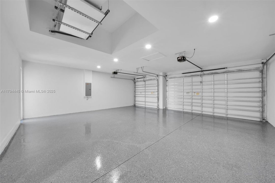 En Venta: $830,000 (3 camas, 3 baños, 0 Pies cuadrados)