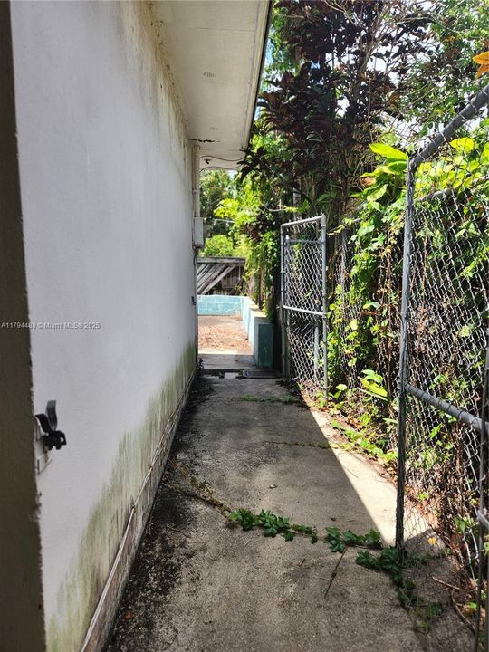 Vendido Recientemente: $730,000 (2 camas, 1 baños, 1440 Pies cuadrados)