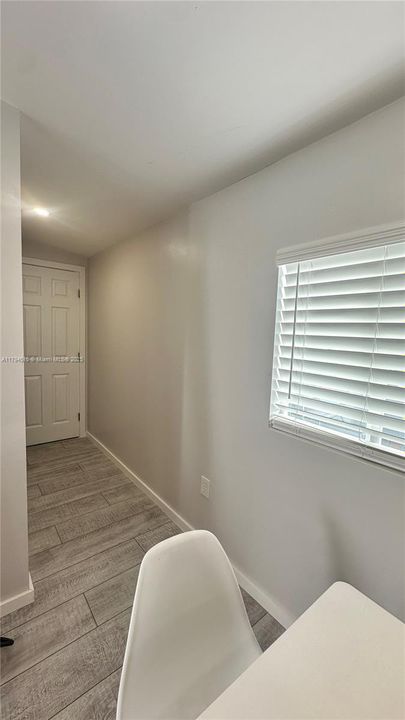 Recently Rented: $1,850 (1 beds, 1 baths, 408 Square Feet)