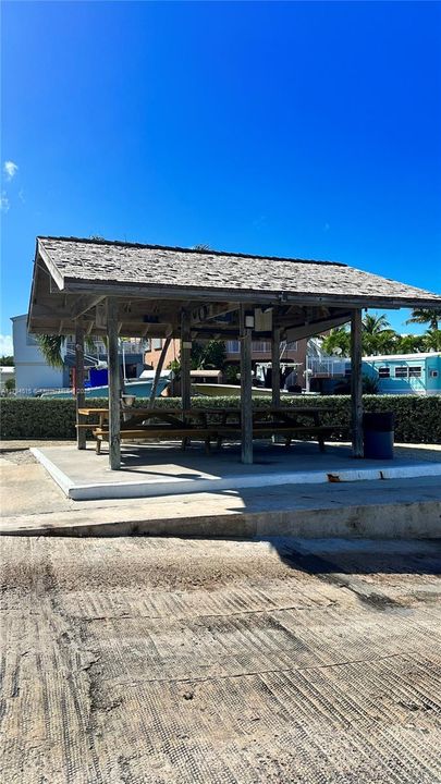 Recently Rented: $1,850 (1 beds, 1 baths, 408 Square Feet)