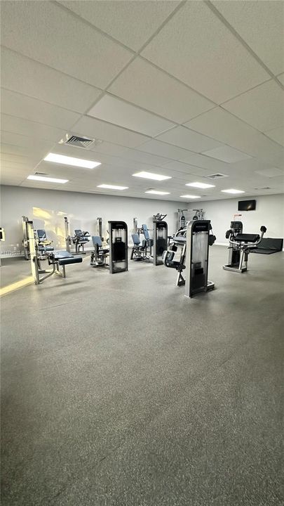 Recently Rented: $1,850 (1 beds, 1 baths, 408 Square Feet)