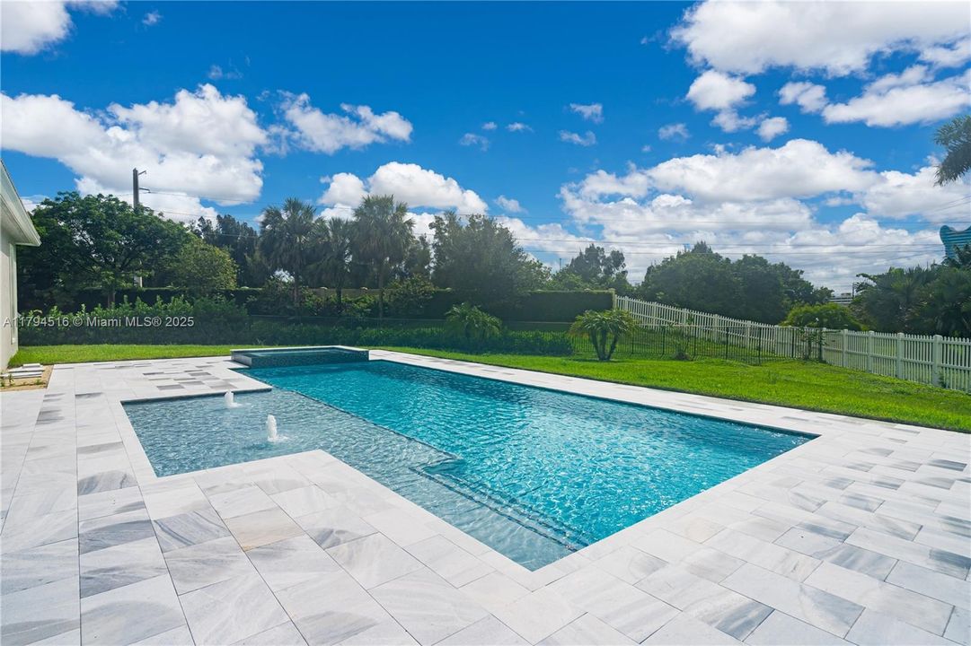 For Sale: $2,270,000 (4 beds, 3 baths, 4041 Square Feet)