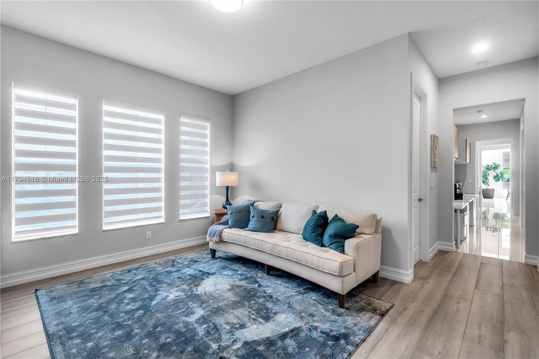 For Sale: $2,270,000 (4 beds, 3 baths, 4041 Square Feet)