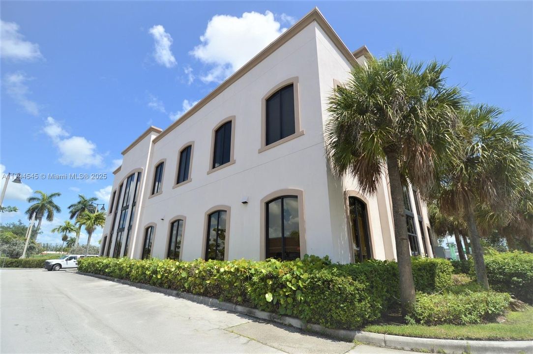 В аренду: $22 (0 спален, 0 ванн, 0 Квадратных фут)