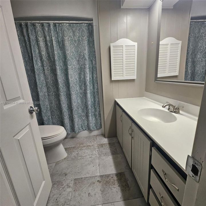 待售: $130,000 (2 贝兹, 2 浴室, 0 平方英尺)