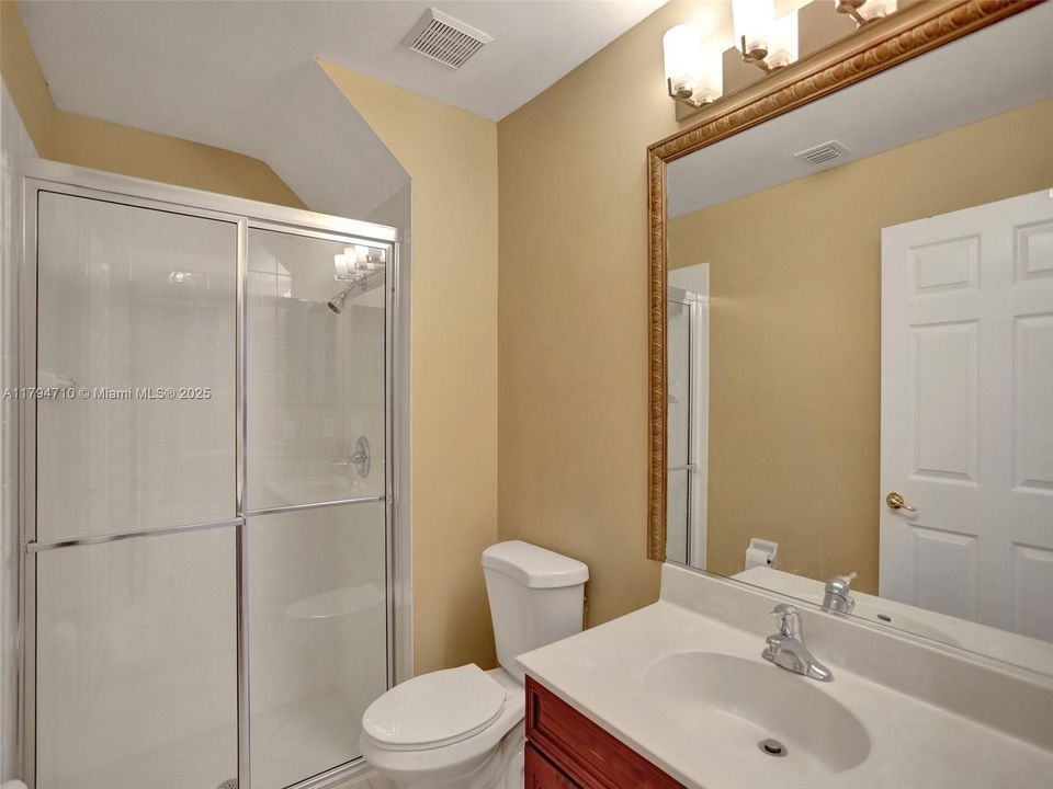 Recently Rented: $5,700 (5 beds, 5 baths, 3361 Square Feet)