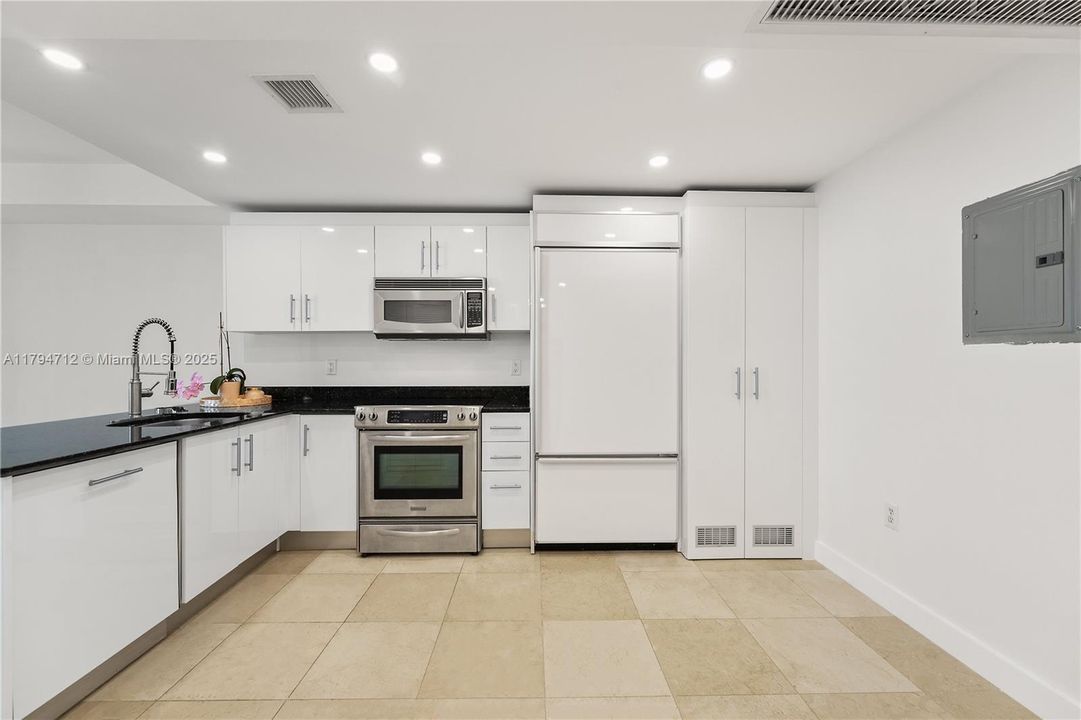 Vendido Recientemente: $515,000 (0 camas, 1 baños, 481 Pies cuadrados)