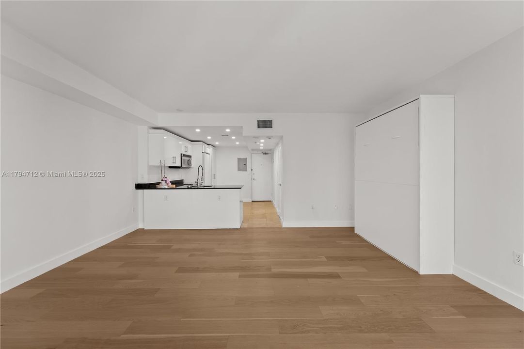 Vendido Recientemente: $515,000 (0 camas, 1 baños, 481 Pies cuadrados)