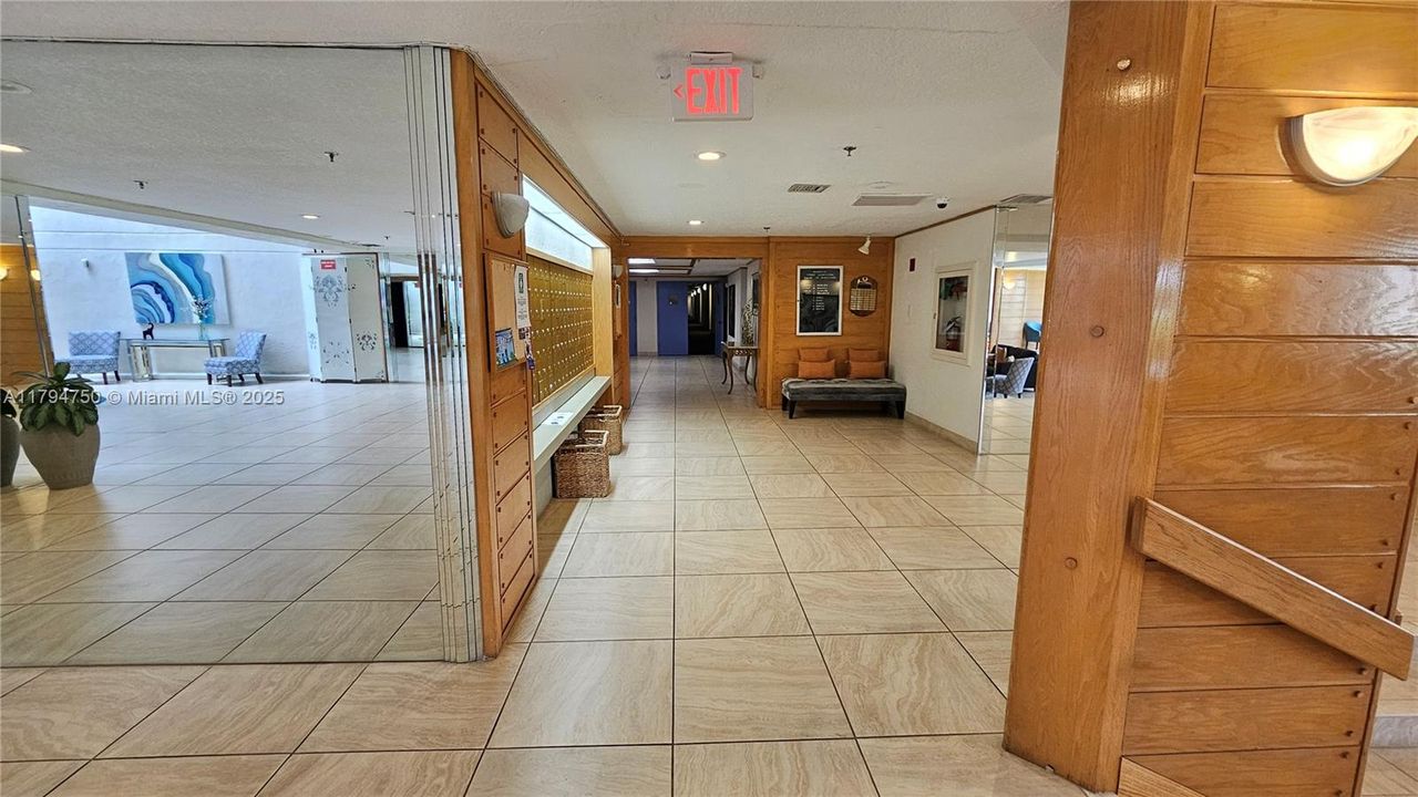 待售: $329,851 (2 贝兹, 2 浴室, 1273 平方英尺)