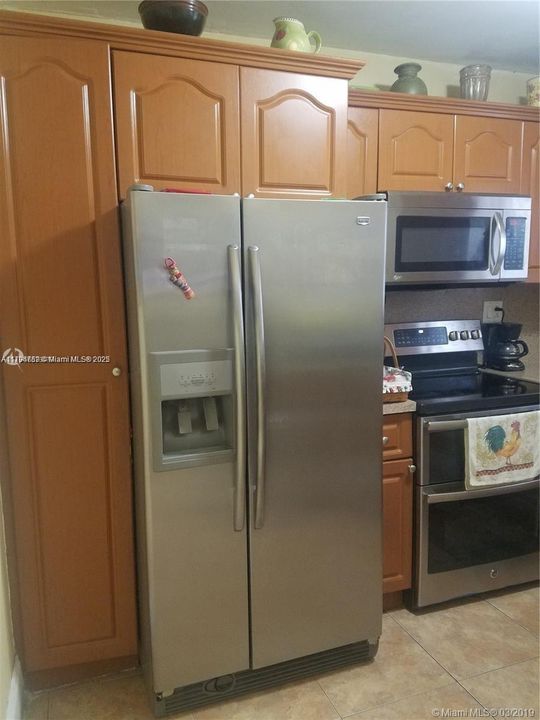 Vendido Recientemente: $205,000 (2 camas, 1 baños, 721 Pies cuadrados)