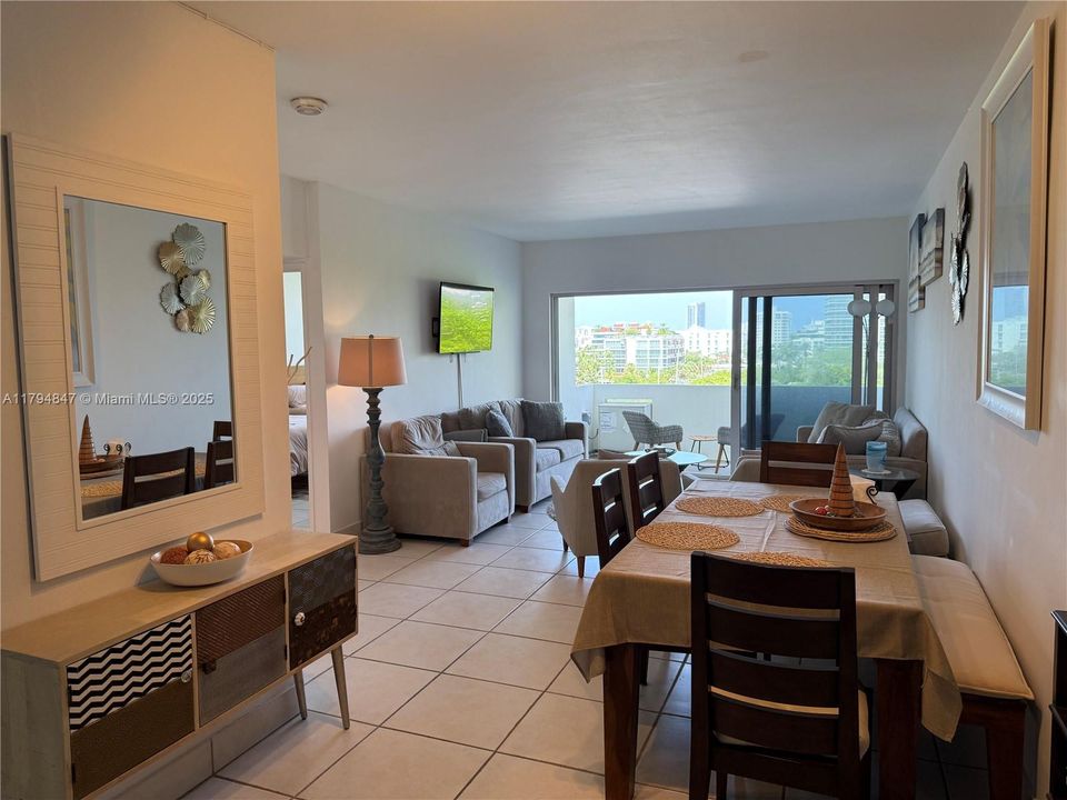 En Venta: $420,000 (1 camas, 1 baños, 790 Pies cuadrados)