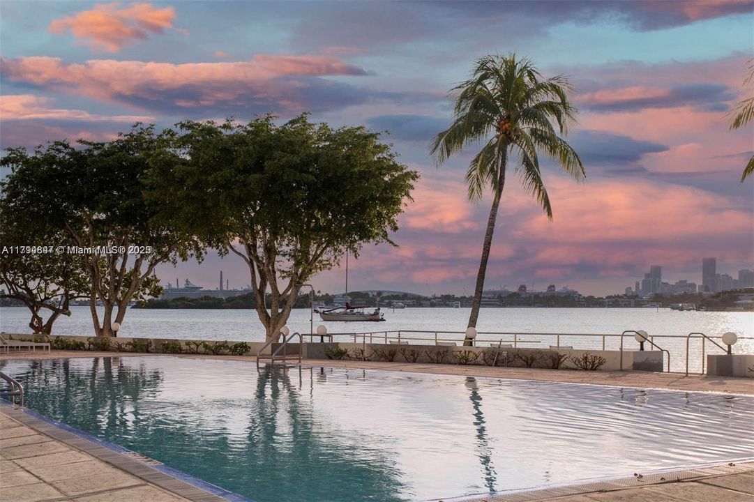 En Venta: $420,000 (1 camas, 1 baños, 790 Pies cuadrados)