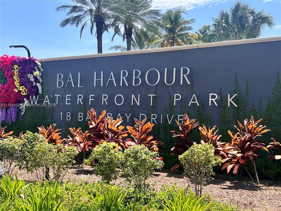 Bal Harbour waterfront Park for "Residents"