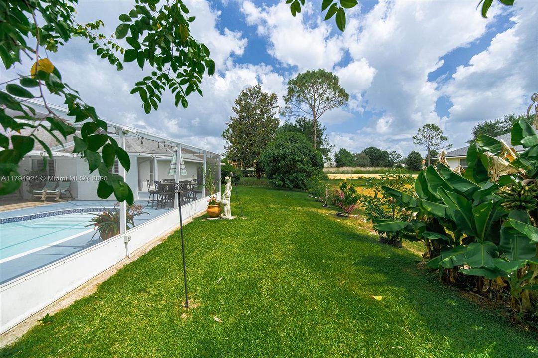 Recently Sold: $480,000 (4 beds, 4 baths, 2856 Square Feet)