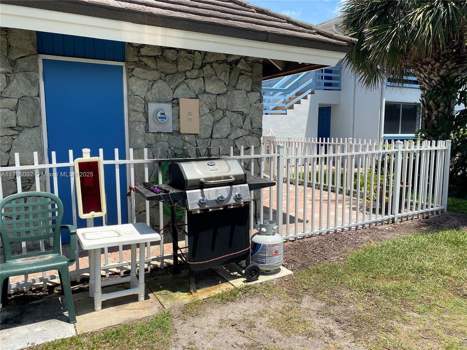 For Sale: $200,000 (1 beds, 1 baths, 540 Square Feet)