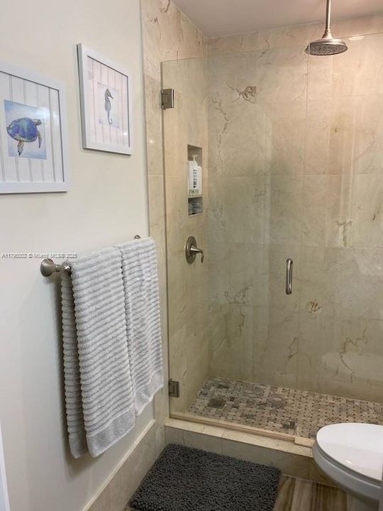 For Sale: $200,000 (1 beds, 1 baths, 540 Square Feet)