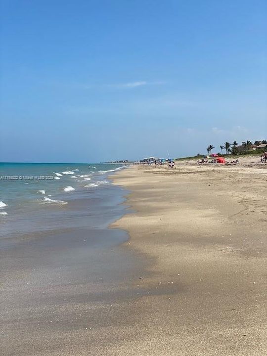 For Sale: $200,000 (1 beds, 1 baths, 540 Square Feet)