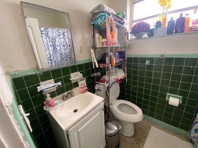 Recently Sold: $524,000 (0 beds, 0 baths, 1961 Square Feet)