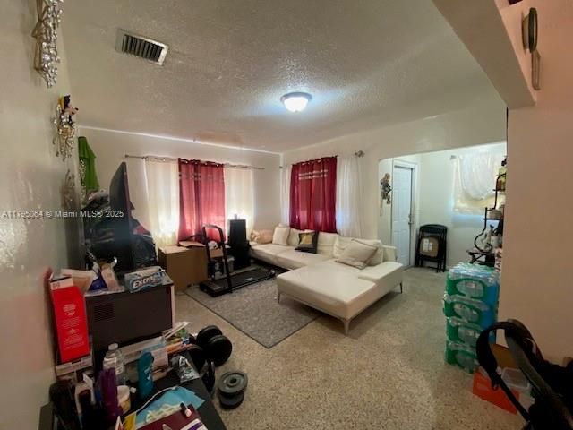 Recently Sold: $524,000 (0 beds, 0 baths, 1961 Square Feet)