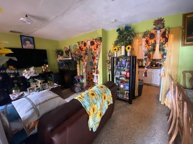 Recently Sold: $524,000 (0 beds, 0 baths, 1961 Square Feet)