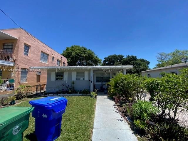 Recently Sold: $524,000 (0 beds, 0 baths, 1961 Square Feet)